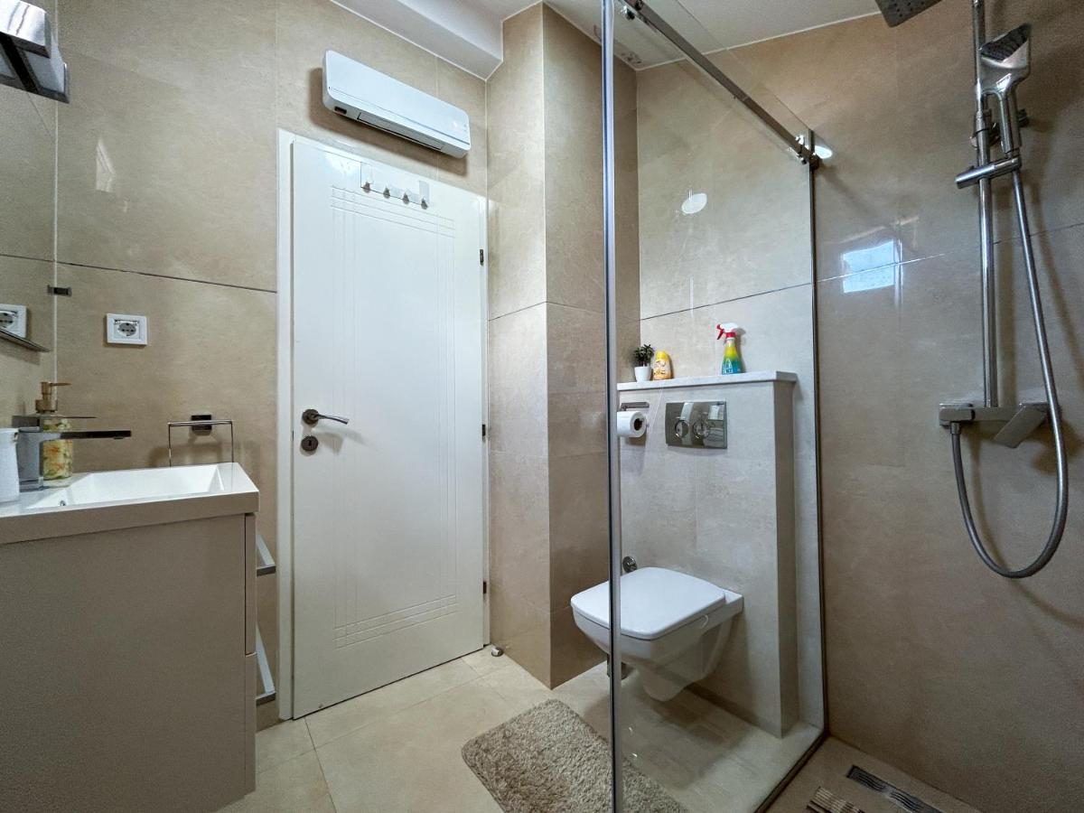 Palma Apartments Kotor Luaran gambar