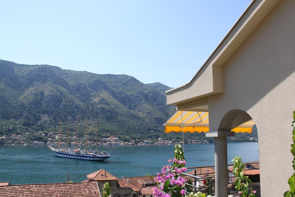 Palma Apartments Kotor Luaran gambar
